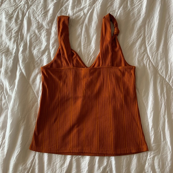 Sexy burnt orange knot strapped ribbed tank top - Picture 5 of 5